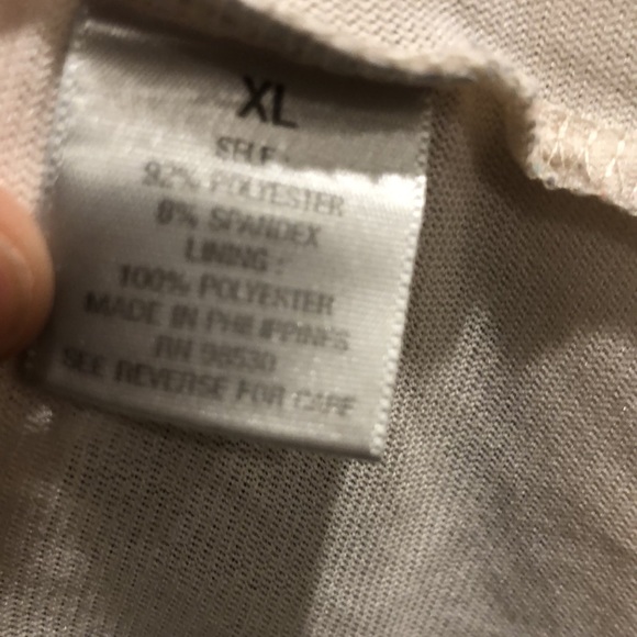 Sleeveless lightweight navy and white swing top - Picture 4 of 10